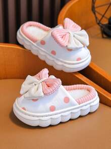 1 par de pantuflas de invierno con peluche para niños, lindas para niñas pequeñas, cálidas, cómodas y antideslizantes, con un diseño de lazo delicado para pequeñas princesas - Rosa - Ver 2