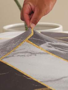 1件简约优雅金色大理石纹沙发床罩带裙边，轻奢风格，防滑耐用，可拆洗家居用品