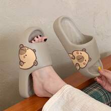 Kapcie dla pary XIXITIAO z motywem kapibary, miękkie, płaskie, codzienne kapcie, urocze kapcie EVA na wiosnę/lato, klasyczne, płaskie kapcie w jednolitym kolorze z modnym wzorem kapibary, odpowiednie do użytku na zewnątrz/na plaży/w domu - Pustynny brąz - Zobacz 5