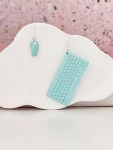 2pcs Cute 3D Realistic Mini Mouse & Exaggerated Keyboard Asymmetric Earrings, Unique Funny Stud Earrings, Party Holiday Gift Jewelry, Suitable For Gatherings, Daily Wear And Theme Parties