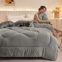 1 件加厚夏尔巴印花被子，温暖柔软，适合客房、宿舍、卧室家居使用（仅被子，无枕芯或枕套）