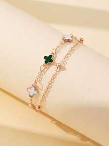 Elegant Clover Bracelet