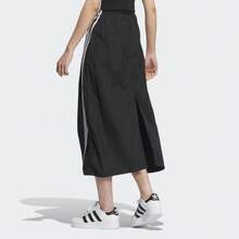 Falda paracaídas deportiva de media longitud con tres rayas y bloques de color de adidas originals, falda larga informal para mujer