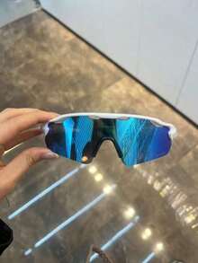 RD Ev400 Polarized Lens Sunglasses For Men - Blue and White - View 3