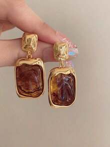 1 Pair Metal & Amber Geometric Exaggerated Retro Earrings For Women, Fashion Party Personalized Eardrops - Gold - View 1