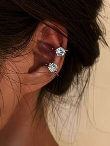 1 par de elegantes y lujosos pendientes de aro con circonita sintética brillante incrustada, clips de oreja ajustables sin perforación adecuados para mujeres, perfectos para uso diario y banquetes de fiesta