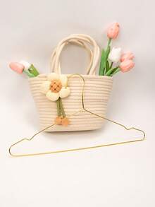 120 قطعة شماعات معدنية مانعة للانزلاق، شماعات سلكية قوية مع أخاديد مانعة للانزلاق، مناسبة لتنظيم خزانة غرفة النوم، ديكور العطلات، ديكور الغرفة، ديكور المنزل، ترتيب غرفة النوم، الديكور الداخلي وغيرها من السيناريوهات. لها وظائف التخزين والتنظيم، تتميز بأسلوب بسيط، مناسبة للاستخدام في الربيع، ويمكن أيضًا تعليق قمصان الصيف. خيار مثالي لهدايا عيد الميلاد.