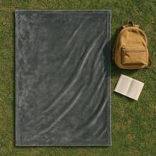 Frazada Suave Individual o Matrimonial Polister u2013 Cobija Ligera para Cama, Viaje, Hogar o Camping u2013 Manta Trmica Lavable Beige, Individual - Azul Marino + Individual - Ver 4