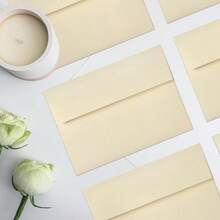 50/10 chiếc phong bì cổ điển thanh lịch, phong bì A6 mờ thích hợp cho đám cưới, lễ đính hôn, ngày lễ tình nhân, sinh nhật, kinh doanh, thiệp mời và thiệp tốt nghiệp, thiết kế thời trang, lễ rửa tội và các dịp đặc biệt khác - Màu be - Xem 2