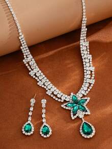 Set de collar y aretes con colgante de pentágono de piedra preciosa verde con rhinestones de lujo de cobre, joyería nupcial y de boda, accesorios para vestido de noche