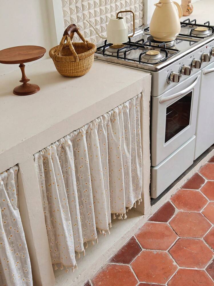 1 pieza Cortina corta de cocina con patrón floral de algodón/Cortina de café, sin barra de cortina, cortina semitransparente con borlas de estilo vintage y romántico con patrón de margaritas, bolsillo para barra, cortina clásica de media ventana para cocina de estilo granja, apta para uso doméstico y comercial, se puede usar para decoración de cocina y ventanas, combinación de cortinas vintage y decoración navideña de ventanas - Multicolor - Añade 3