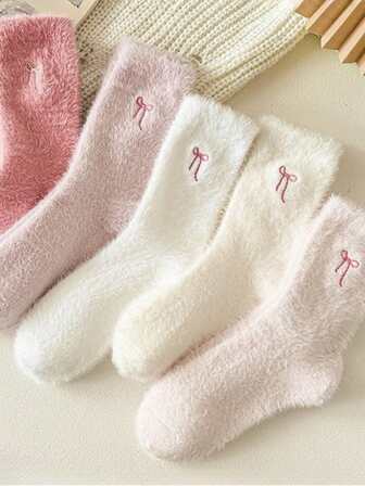 3/5 Pairs Fuzzy Socks For Women, White & Pink Plush Crew Socks With Butterfly Pattern, Warm & Soft, Suitable For Autumn/Winter, Great Christmas Gift For Friends, Girlfriends, Couples