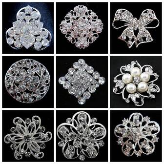 Broche de flor con cristales de diamante de imitación de 1.25 pulgadas de plata, regalo de Navidad