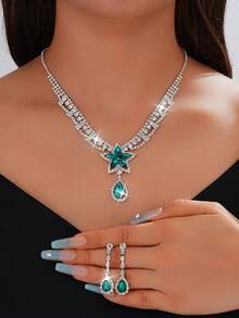 Set de collar y aretes con colgante de pentágono de piedra preciosa verde con rhinestones de lujo de cobre, joyería nupcial y de boda, accesorios para vestido de noche