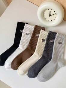 1/3/5/6/10 Pairs Men's Crew Socks Mid-Calf Socks Sports Men's Mid-Tube Socks Men's Solid Color Deodorant Wicks Men's Socks Basketball Sport Black And White Stockings