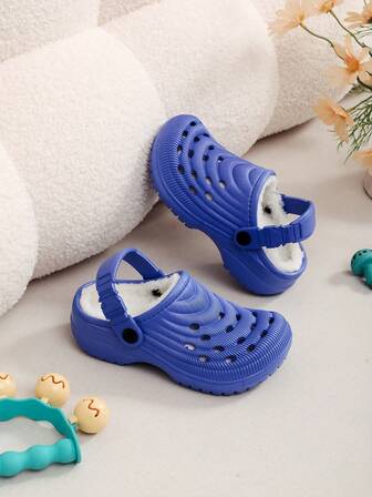 Moderna Finstrukturerade Barnens Enfärgade Enkla Hål Bomullstofflor Platt Botten Bekväma Vardagsfritid Hem Utomhus Varma Bomullsskor Höst Och Vinter