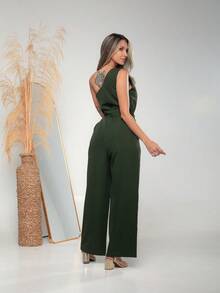 Macacao feminina de um ombro com Bolso Dividido com cinto de tecios para Amarrar C3152 - Verde Militar - Visão 4