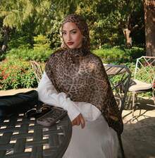 ZGMYC Watercolour Floral Printed Hijab Scarf For Women Soft Modal Cotton Instant Hijab Head Wraps Shawls Long Scarveshalloween - 顏色 1 - 查看 7