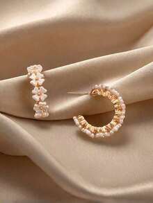 Flower Decor Cuff Hoop Earrings – Elegant And Lightweight Jewelry Gift For Valentines, Mom, Mother, Mother's Day, Birthdays, Anniversaries, Special Occasions, Stylish And Comfortable Accessory - 白色 - 查看 5