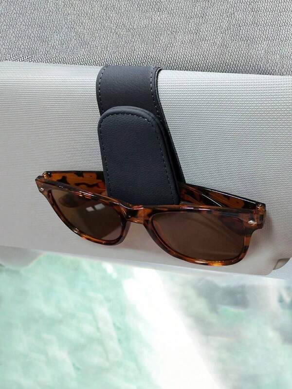Multi Function Car Sunglasses Clip, Sunglasses Holders For Car, Magnetic PU Leather Fashion Glasses Holder For Car Visor,Sunglass Holder Organizer Visor Clip, Stylish Round Frame Organizer ,Car Interior Accessories, Magnetic Glasses Clip, Ticket Clip For Car