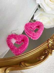 1pair Plushy Oversized Heart Shaped Dangle Earrings In Rose Red Color, Autumn Winter Style Valentines - Màu Hồng Tươi - Xem 4