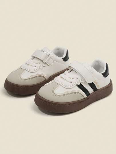 1 双儿童男女休闲运动鞋，带钩环，软底多功能运动鞋，适合所有季节