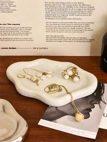 1个优雅云朵形塑料托盘 - 单层奢华珠宝香水展示架，时尚珠宝托盘，适用于家居、客厅、办公室钥匙收纳 - 圣诞节、感恩节、新年、情人节的理想礼物 - 彩色 - 查看 12