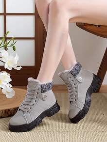 2025 Nuevos zapatos de otoño/invierno para niñas, zapatos de suela gruesa para niños grandes, zapatos escolares, zapatos casuales versátiles de moda para niñas, zapatos escolares de niña con cordones, zapatos escolares para adolescentes, botas escolares, botas de tobillo casuales