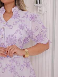 Women's Fashion Midi Dress In 3D Laise Fabric With Elastex On The Back And Button On The Front And Lining - White/lilac - View 4