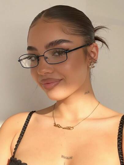 1 Piece Of Women's Black Square Small-Frame Blue Light Glasses,Made Of Metal, Light, Y2K Style, Mobile Phone Accessories,Blue Light Glasses Women,Fake Glasses,Clear Glasses,Glasses Women,Easy Comfkrt,Season Picks,Halloween Edit,Suitable For Daily Office Commuting,Back-To-School Season,Gaming,Looks Of Party,Campus Study.