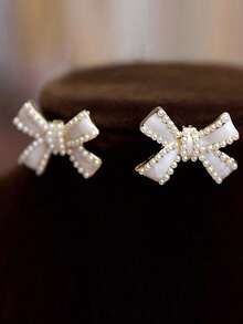 Set de 3 piezas de collar con colgante de mariposa de perlas y aretes para niñas, diseño de nicho de moda versátil, adecuado para vacaciones, fiestas, citas, eventos formales - Unitalla - Ver 5