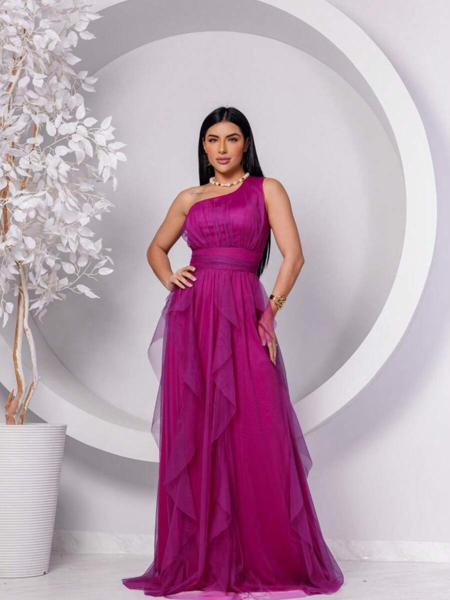 One-Shoulder Bridesmaid Dress With Ruffle On The Skirt - 閃亮的紫紅色 - 查看 1