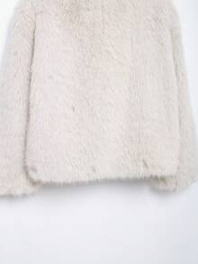 SHIBASHAN Winter Women Fashion Lapel Faux Fur Jackets With Pocketshttps://Img.Ltwebstatic.Com/V4/J/Spmp/2025/10/15/54/1760492123bcbc50faff5c64aaa2f215a6bc546639.Jpg Elegant Long Sleeve Warm Fluffy Coat - Beige - View 11