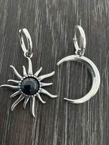 1 Pair Fashionable Sun & Moon Alloy Dangle Earrings For Women, Suitable For Casual, Party, And Elegant Accessory