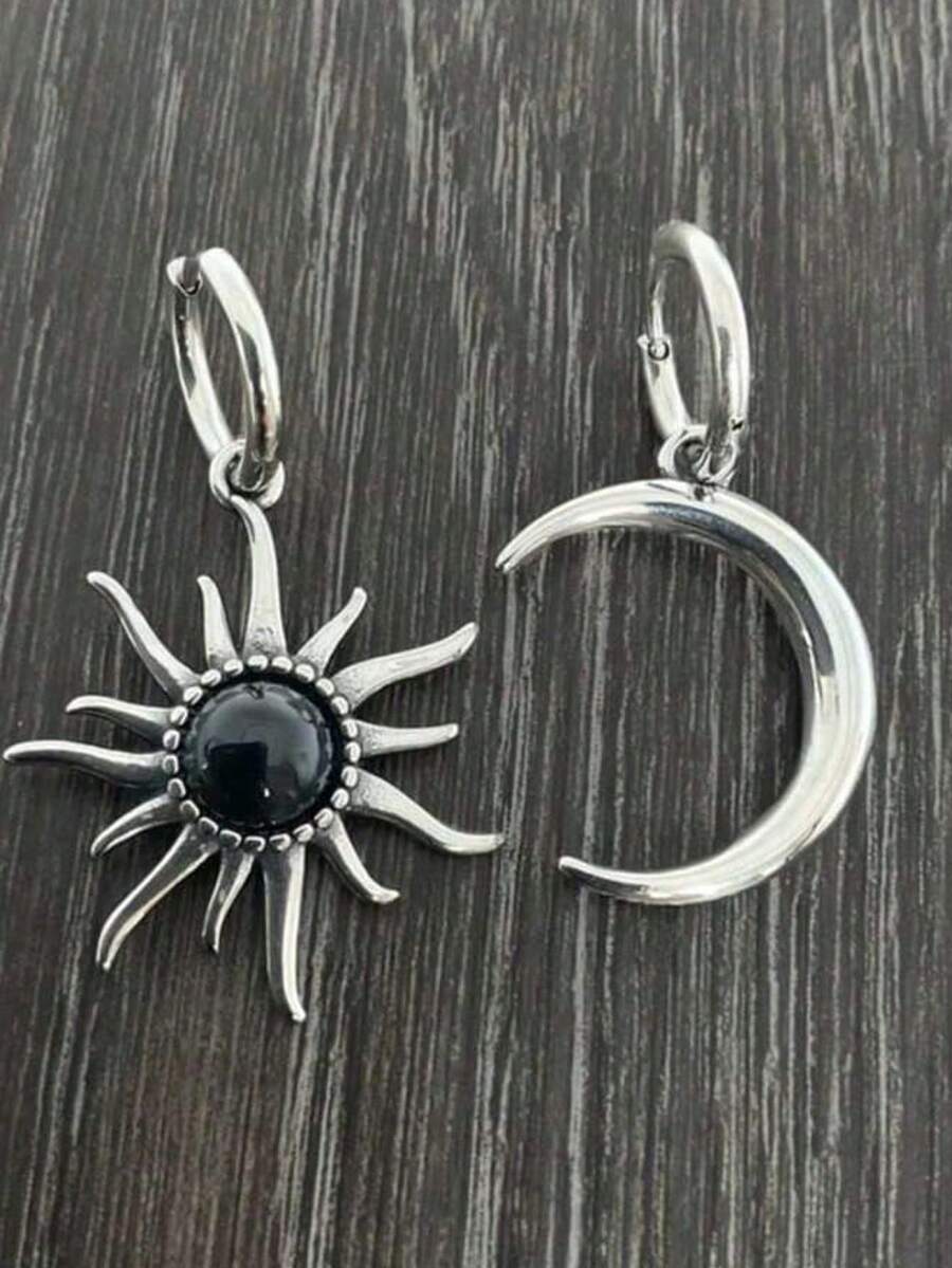 1 Pair Fashionable Sun & Moon Alloy Dangle Earrings For Women, Suitable For Casual, Party, And Elegant Accessory
