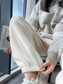 Pantalones deportivos de felpa polar lisa rosa para mujer, gruesos para el otoño y el invierno, pantalones térmicos de algodón para llevar por fuera, pantalones ajustados con forro polar para personas de baja estatura.Pantalones de Deporte para Mujer - Blanco - Ver 2