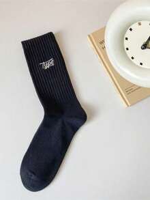 1/3/5/6/10 Pairs Men's Crew Socks Mid-Calf Socks Sports Men's Mid-Tube Socks Men's Solid Color Deodorant Wicks Men's Socks Basketball Sport Black And White Stockings