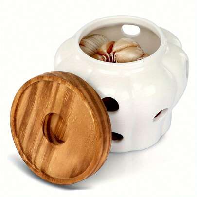 1 pieza Tarro de almacenamiento de ajo de cerámica blanca con tapa de bambú, diseño hueco ventilado, perfecto para el invierno, almacenamiento y organización de ajo y jengibre de cocina, accesorio de decoración de cocina rústica | Recipiente duradero y hermético para mantener frescos el ajo y el jengibre