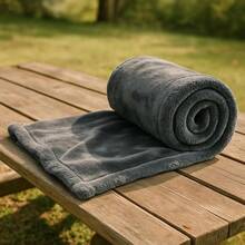 Frazada Suave Individual o Matrimonial Polister u2013 Cobija Ligera para Cama, Viaje, Hogar o Camping u2013 Manta Trmica Lavable Beige, Individual - Azul Marino + Individual - Ver 7