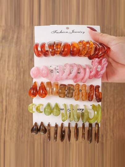 Set de 5-10 pares de aretes de moda exagerados de letras, gotas de agua, monedas vintage, formas geométricas y acrílico, surtido al azar, adecuado para mujeres, Día de la Madre, San Valentín, Navidad y uso diario