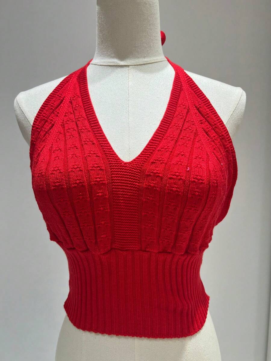 Simple, Knitted, Cable Knit, Backless, Beach, Tie-Up Crop Top - Red - View 1