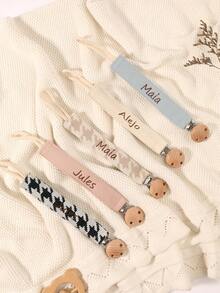 1 قطعة مشبك حلمة طفل مطرز باسم شخصي، طباعة نقاط كيوت مخصصة للأولاد والبنات، مشبك حلمة طفل قابل للتخصيص عالمي للتهدئة، مناسب لهدايا عيد الميلاد، المعمودية، ، عيد الميلاد، هدايا حفلة استحمام الطفل، ديكورات عائلية