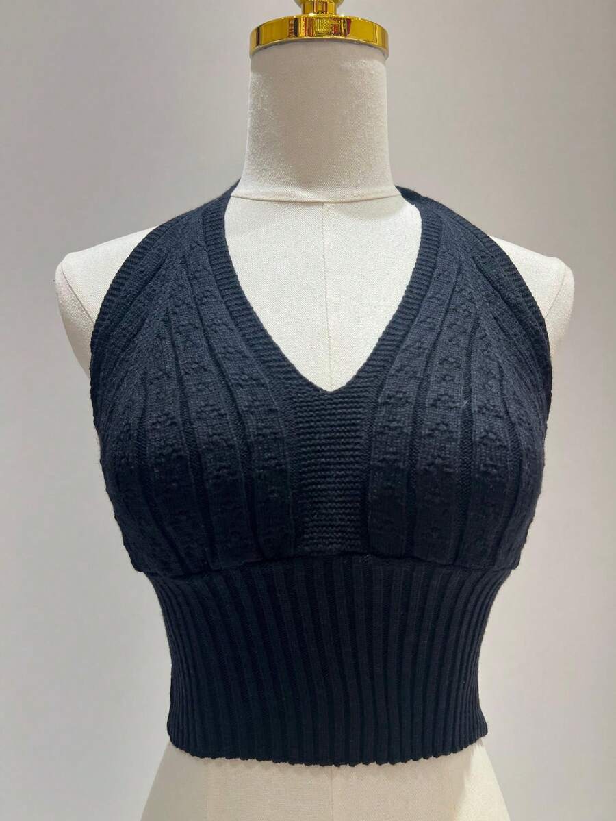 Simple, Knitted, Cable Knit, Backless, Beach, Tie-Up Crop Top - Black - View 1