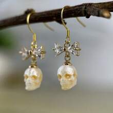 Pearl Skull Earrings Hypoallergenic Hand-Carved Freshwater Pearl Halloween Wedding Gothic Punk Bow Jewelry Gift For Her Birthday Christmas