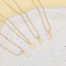 European And American Cross-Border Hot-Selling 26 English Alphabet Necklace Creative Simple Box Chain English Alphabet Pendant Collarbone Chain - Hình ảnh - Xem 3