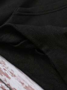 KATSEYE Gabriela Women'S Hooded Sweatshirt - Black With Red Lettering & Cat Face Graphic, Adjustable Drawstring Hood, Cozy Fall/Winter Pullover, Casual Long Sleeve Top For Casual Attire, Cat Hoodie, Autumn Apparel, Playful Design, Comfortable Fit, Durable Fabric, Streetwear Style,  Hoodie, Soft Material, Printed Hoodie, Streetwear Lovers, Cat Lovers, Women'S HoodiesOversized Women's Hoodie,Street Style Outfit,Sudadera - 黑色 - 查看 5