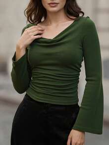 DONICY Women's Solid Color Draped Oversized Round Neck Flared Sleeve T-Shirt, Elegant Basic Top With Pleated Craftsmanship, Soft & Comfortable Fabric, Slimming & Atmospheric, French Retro Style, Suitable For Casual Gatherings, Dates, Business Events, Parties, Concerts, Holidays Like Christmas