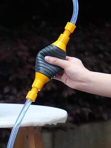 مستخرج زيت محرك السيارات والدراجات النارية، أنبوب شفط الزيت، مضخة الزيت، جهاز شفط يدوي. شفط ذاتي للمركبات، أداة شفط زيت بخرطوم مرن للاستخدام المنزلي. يمكن استخدامه لاستخراج الزيت، حقن المياه، واستبدال مياه خزان الأسماك للسيارات والدراجات النارية. التشغيل بسيط وملائم.