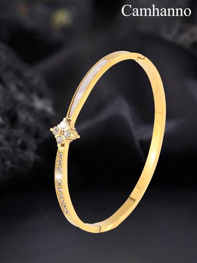 Camhanno 1 Stück modischer Nischen-Edelstahl-Muschel-Diamant-Armreif, 18 Karat Plattierung, nicht leicht verblassend, geeignet für den täglichen Gebrauch oder Bürotermine von Frauen, Lässig, Party, Party, ideales Urlaubsgeschenk für Freunde, Schwestern und Familie