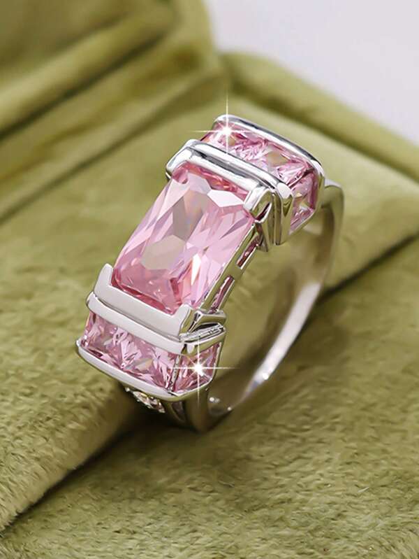 1pc Women's Fashion Luxury Sparkling Rectangular Pink Synthetic Cubic Zirconia Ring, Suitable For Proposal, Valentine's Day, Birthday, Anniversary Surprise And Daily Wear, Romantic Gift Ring | Charming Accessory | Copper Ring